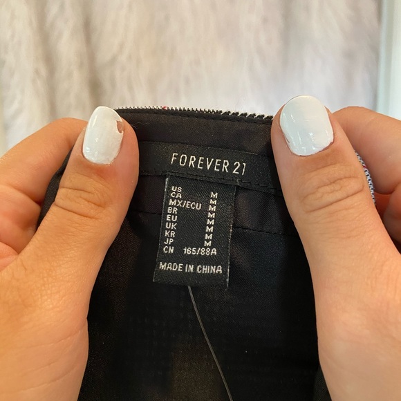 FOREVER 21 NWT PLAID ZIP MINIDRESS (M) - Picture 4 of 5